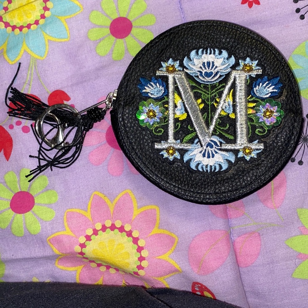 m change purse